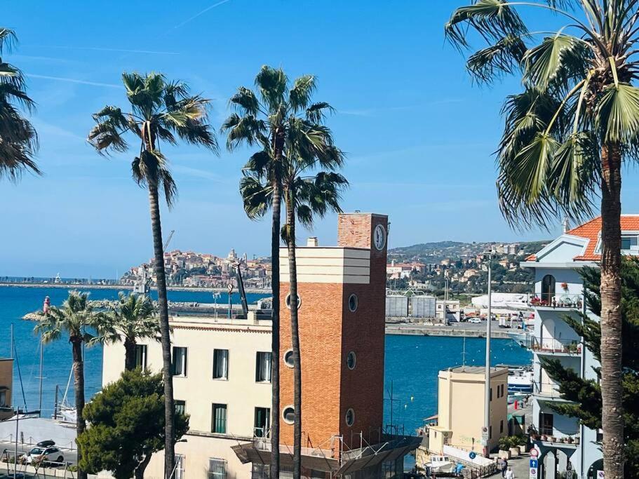 Apartamento Brezza Di Mare Imperia Exterior foto